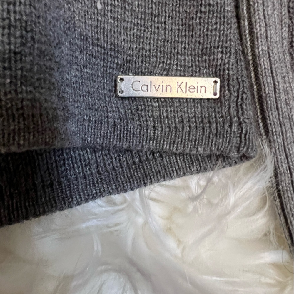 Calvin‎ Klein - Picture 3 of 10